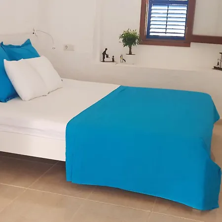 Xica Habitación en casa particular San José